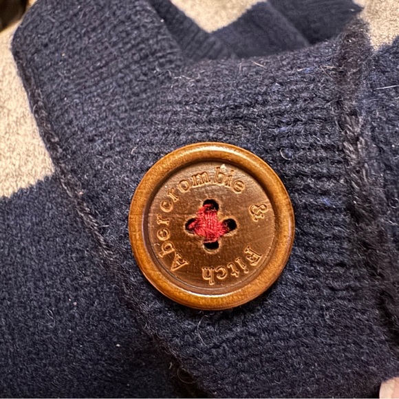 Abercrombie and Fitch Vintage Y2K Style Striped Button Cardigan Size XXL Preppy - Picture 9 of 9